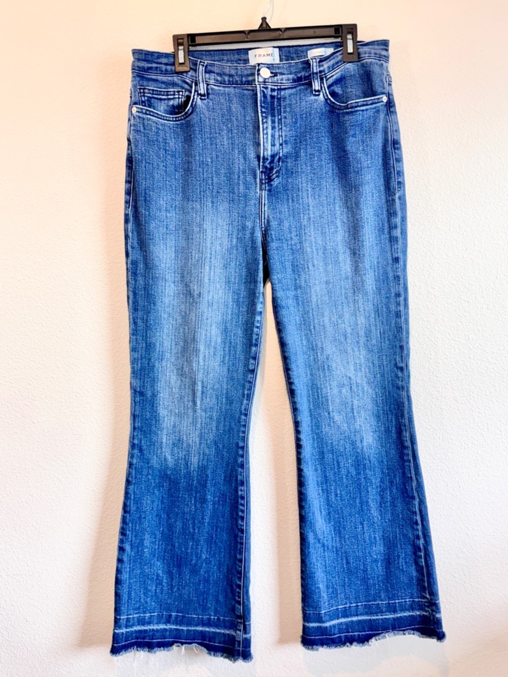 FRAME Le Easy Flare Jeans High Rise Full Length Raw Hem Y2K Boho Size 32 C02 - Picture 2 of 11